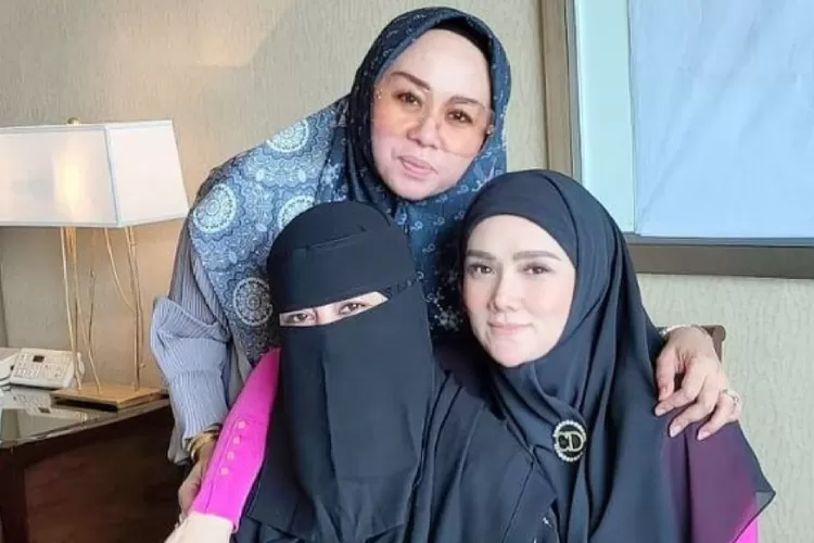 Mulan Jameela Bertemu Umi Pipik (Instagram Mulan Jameela)