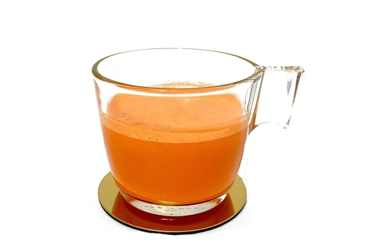 Minuman lezat jus wortel yang bermanfaat bagi kesehatan tubuh (Instagram @clarissacoffee)