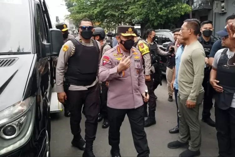 Kapolri Jenderal Pol Listyo Sigit meninjau lokasi bom bunuh diri di Bandung  (Istimewa )
