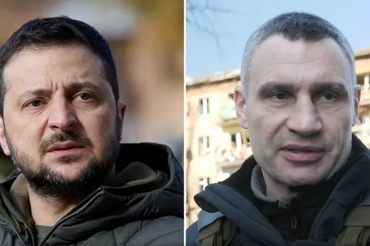 Kolase foto &nbsp;walikota Kyiv, Vitali Klitschko dan presiden Ukraina Volodymyr Zelensky (sky news)