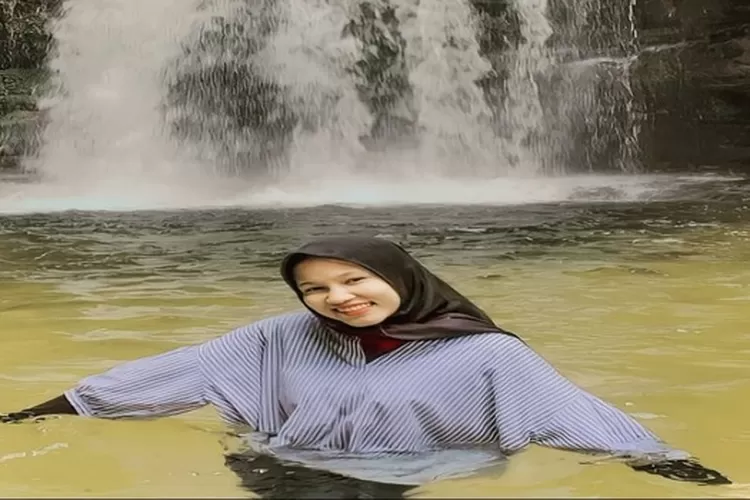 Pesona surga liburan  di tempat wisata Air Terjun Aek Martua   Riau (instagram @airterjunaekmartua)
