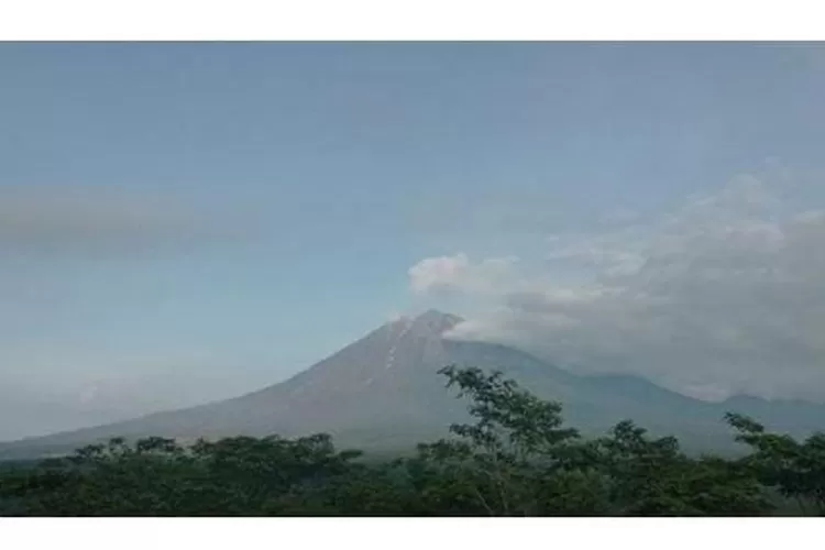 Ini dia mitos gunung Semeru, gunung tertinggi di pulau Jawa (pvmbg)