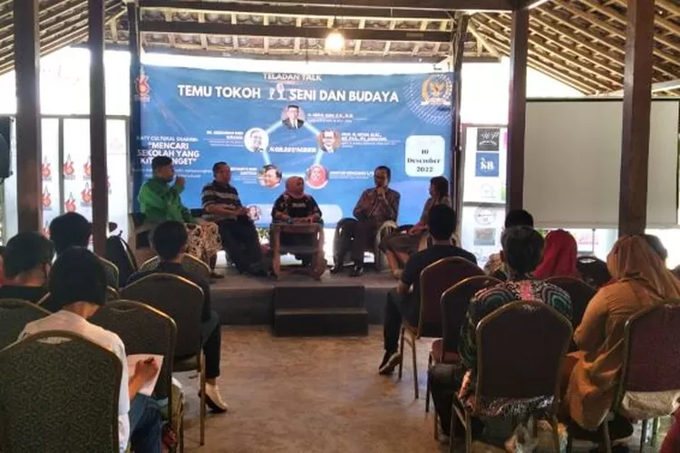 Suasana talkshow dengan tema Temu Tokoh, Seni dan Budaya, di Yogya, Sabtu (10/12/2022) (Foto: Istimewa)