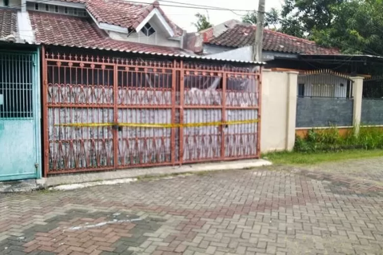 Polda Metro akhirnya mengungkap kasus kematian satu keluarga di Kalideres (dok. PMJ)