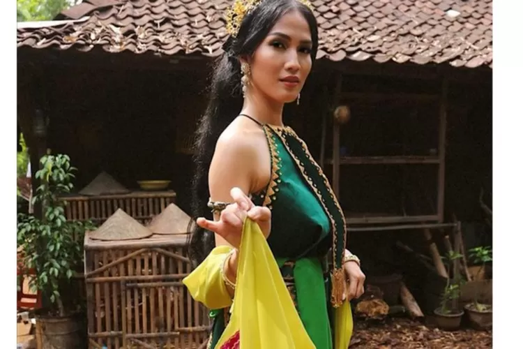 Film baru KKN Desa Penari, tiket nya sudah habis. (Instagram owliasarah)