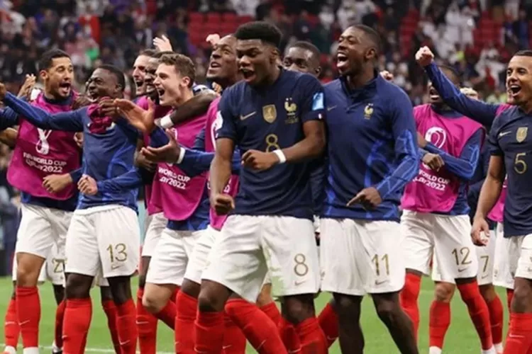 Pemain Timnas Prancis terjangkit flu unta, kenali dan ketahui gejala serta pencegahan sebagai berikut. (dok.Fifa.com)