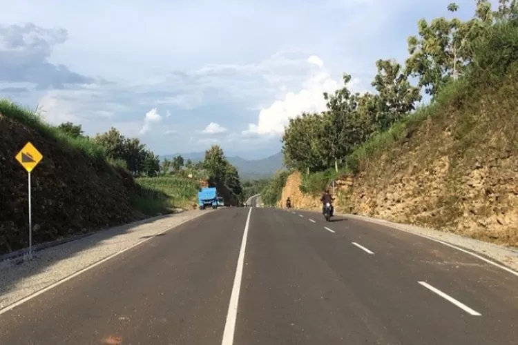 Sambut Libur Nataru, PUPR Siapkan Jalur Pansela Jawa: Sudah Bagus Sampai Pacitan, Oke Wisatanya dan Cantik (Twitter @KemenPU)
