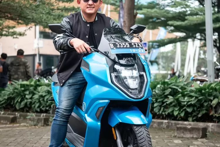 Motor listrik ALVA ONE yang dipakai saat KTT G20 di Bali (Instagram @thejakartaroads)
