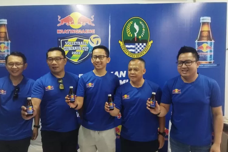 Gubernur Jawa Barat bersama Kratingdeng menggelar Tournament Volleyball Cup 2022 pada Minggu (18/12/2022). (FOTO: Dharma/Suarakarya.id).