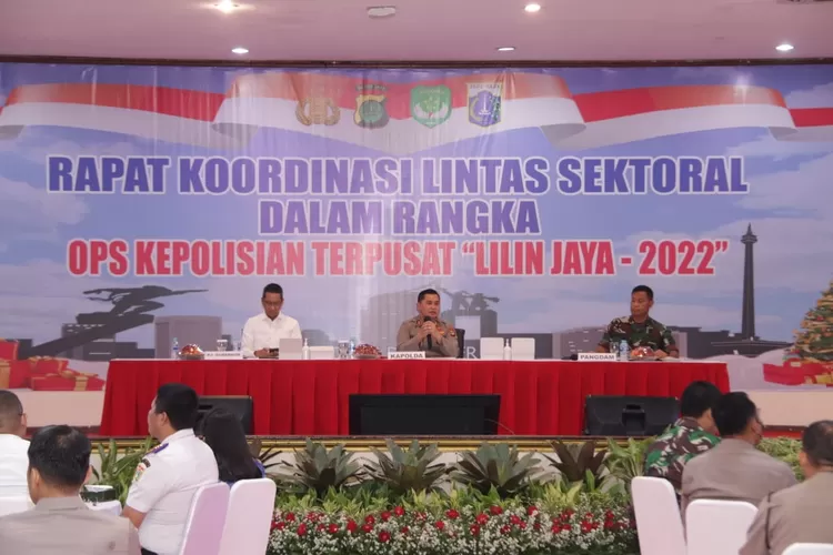 Polda Metro Jaya Gelar Rakor Lintas Sektoral Operasi Lilin Jaya 2022 dihadiri PJ Gubernur DKI dan Pangdam Jaya  (Sadono )
