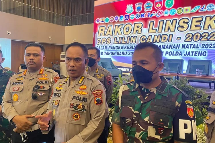 Karo Ops Polda Jateng Kombes Pol Firly Ruspang Samosir menjelaskan tentang Operasi Lilin Candi. (Polda Jateng)