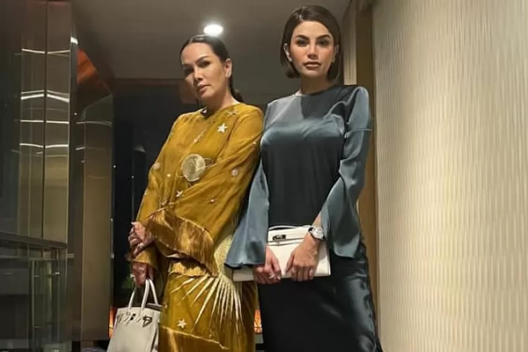 Fitri Salhuteru singgung Dewi Perssik yang pinjamkan rumah untuk ibu kandungnya: Surga saya di telapak kaki suami (Instagram@nikitamirzanimawardi_172)