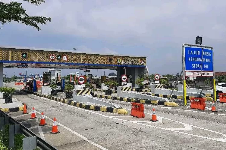Gerbang Tol Ngemplak, Boyolali (Endang Kusumastuti)
