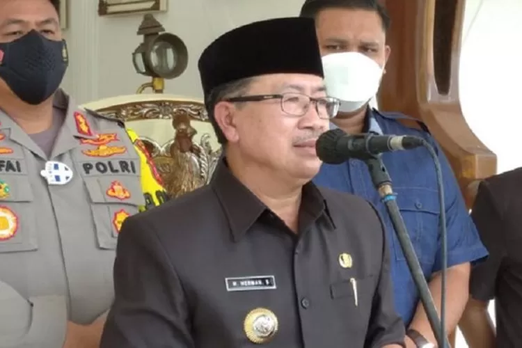 Ngeri-ngeri Sedap! Bantuan Gempa Diduga Diselewengkan Bupati Cianjur Herman dan Berujung Laporan ke KPK (Jawapos)