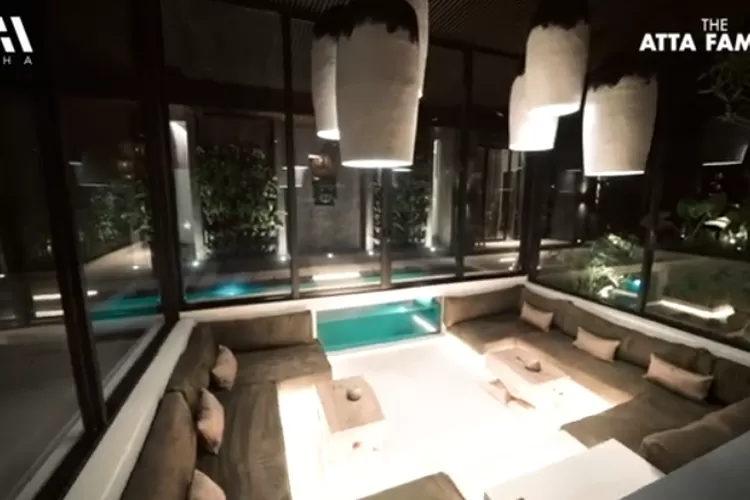 salah satu interior villa mewah yang Atta Halilintar dan Aurel Hermansyah sewa (Youtube AH)