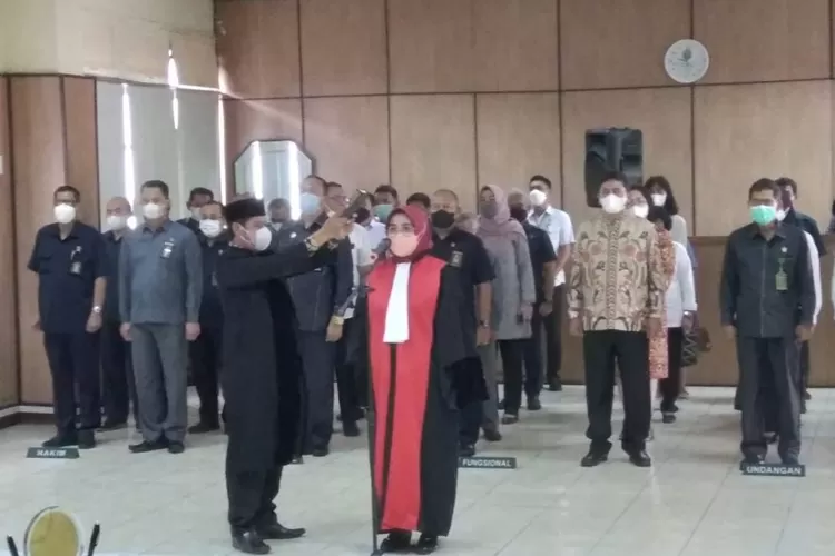 Wakil Ketua PN Jakarta Utara Toetik Ernawati SH MH saat ucapkan sumpah jabatan