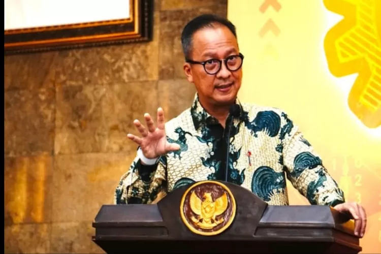 Menteri Perindustrian (Menperin) Agus Gumiwang Kartasasmita (AGK) meyakini bahwa Indonesia memiliki fondasi yang kuat menjadi negara industri yang maju (AG Sofyan )
