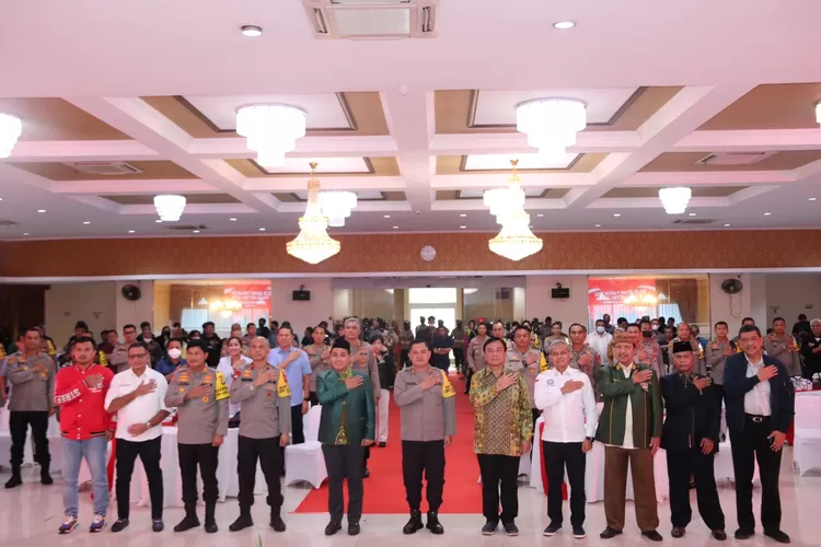 Rilis akhir tahun Kapolda Metro Jaya dihadiri Perwakilan Buruh, Ormas, Ulama, Kompolnas, sejumlah pemimpin redaksi dan awak media di BPMJ Mapolda  (Sadono )