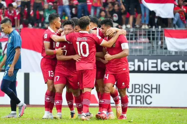 Timnas Indonesia menang 2 -1 atas Filipina.