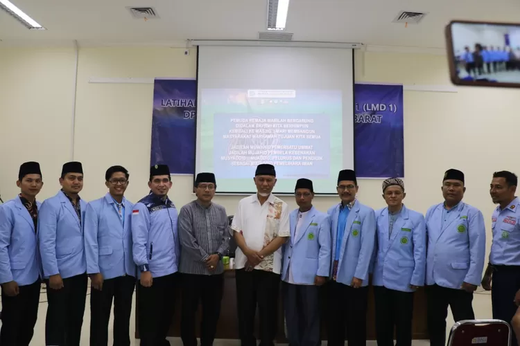 Gubernur Sumbar, Mahyeldi Ansharullah membuka Latihan Manajemen Dakwah (LMD) Badan Komunikasi Pemuda Remaja Masjid Indonesia (BKPRMI) Sumbar.