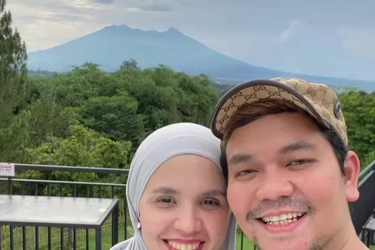 Curahan hati Istri Indra Bekti, Aldila Jelita, saat sang suami terbaring di rumah sakit (Instagram @dhila_bekti)