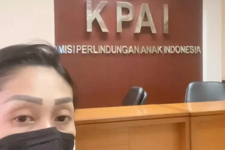 Keyla Evelyn Datangi KPAI  (instagram @ikeyyuuu)