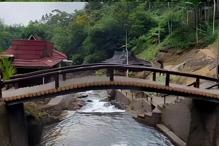 Wisata Alam paling keren (Instagram @ZonaWisataId)