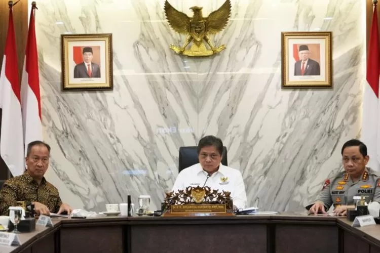 Menko Perekonomian Airlangga Hartarto memastikan pemerintah bakal melanjutkan Program Kartu Prakerja pada tahun 2023 dengan skema normal.
