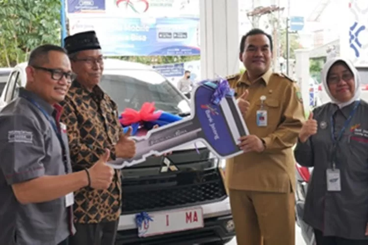 Bank Jateng Cabang Blora Serahkan Hadiah Undian Tabungan Bima.