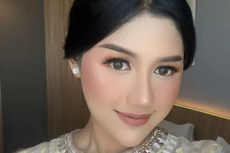 Erina Gudono unggah foto di media sosial pribadinya bikin geger netizen (Instagram @erinagudono)