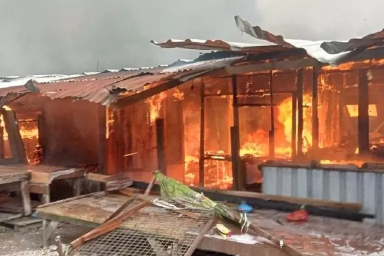  Pasar Youtefa Abepura  Kota Jayapura Terbakar Kerugian Miliaran Rupiah &nbsp;&nbsp; (Istimewa)