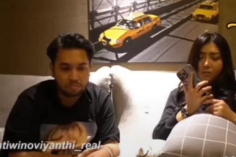 Mendadak Muncul Ngaku Keluarga Ayah Tiko dan Ancam Laporkan Polisi , Siapakah Mereka? (Tangkap Layar)