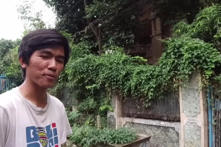 Teman masa kecil beberkan kepribadian asli Tiko.  (Foto: YouTube Bang brew Tv)