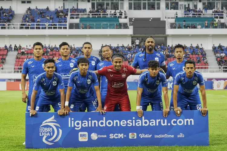 Skuad PSIS Semarang saat menghadapi Bhayangkara FC. PSIS berencana akan mendatangkan pemain baru. (Ayosemarang.com/ Audrian Firhannusa)