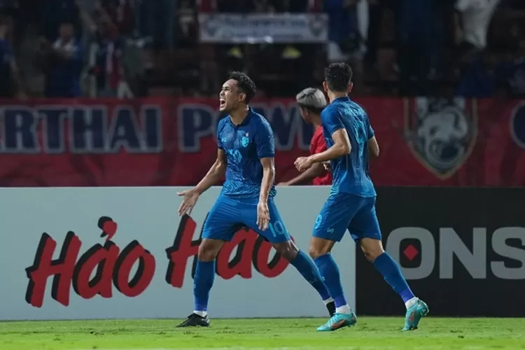 Thailand vs Malaysia berakhir dengan kemenangan telak Tim Gajah Thailand 3-0 untuk melangkah ke Final Piala AFF 2022. (AFF)