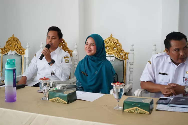 Bupati Kendal hadir dalam rapat kerja program kerja tahun 2023 di Gedung Wisma PKK. (edi prayitno/kontributor Kendal)