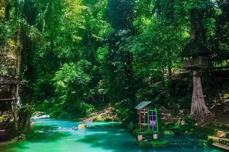 Taman Wisata Sesaot, rekomendasi destinasi wisata di Nusa Tenggara Barat (Instagram @insidesesaot_)