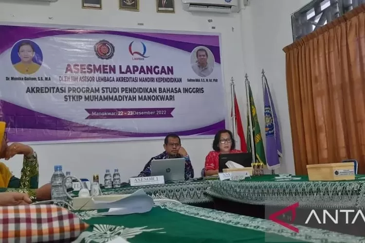 Asesmen lapangan akreditasi STKIP Muhammadiyah Manokwari pada bulan Desember 2022 oleh Lembaga Akreditasi Mandiri Pendidikan Tinggi (Lamdik) ((FOTO ANTARA/Tri Adi Santoso))