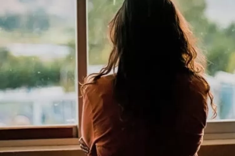 Ilustrasi pejuang LDR menahan kangen dan rindu (Pexels/Felipe Cespedes)