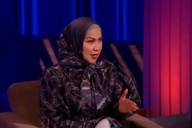 Artis senior Vena Melinda dan suaminya Ferry Irawan menjadi sorotan saat Vena melaporkan Ferry ke pihak berwajib atas tuduhan Kekerasan Dalam Rumah Tangga (KDRT) (Artis senior Vena Melinda dan suaminya Ferry Irawan menjadi sorotan saat Vena melaporkan Ferry ke pihak berwajib atas tuduhan Kekerasan Dalam Rumah Tangga (KDRT))