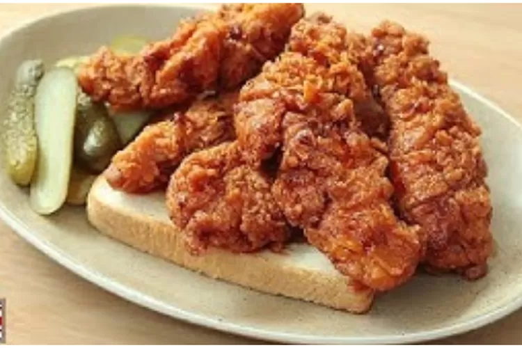 Ayam Goreng Pedas (YouTube Devina Hermawan)