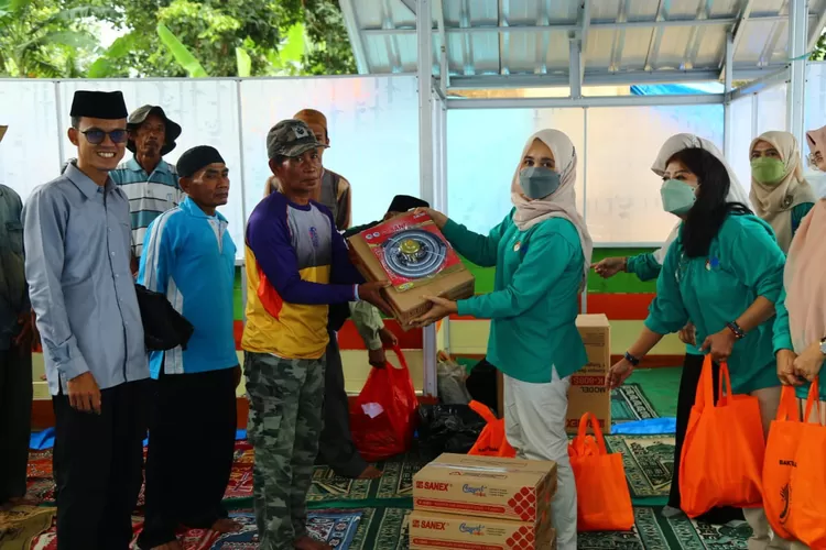 DWP Kemnaker salurkan bantun untuk korban gempa Cianjur. 