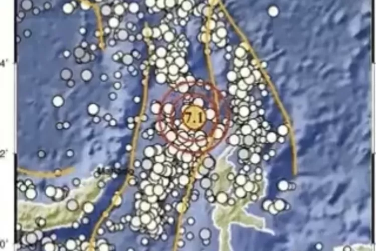 Info dari BMKG dalam satu hari ini ada gempa Gorontalo 6,3 SR dan 13 kali gempa Sulawesi Utara, dengan magnitudo terbesar 7,1 SR, ini wilayah-wilayah yang terkena gempa. (Yoriesta Afnenda Ramizal )
