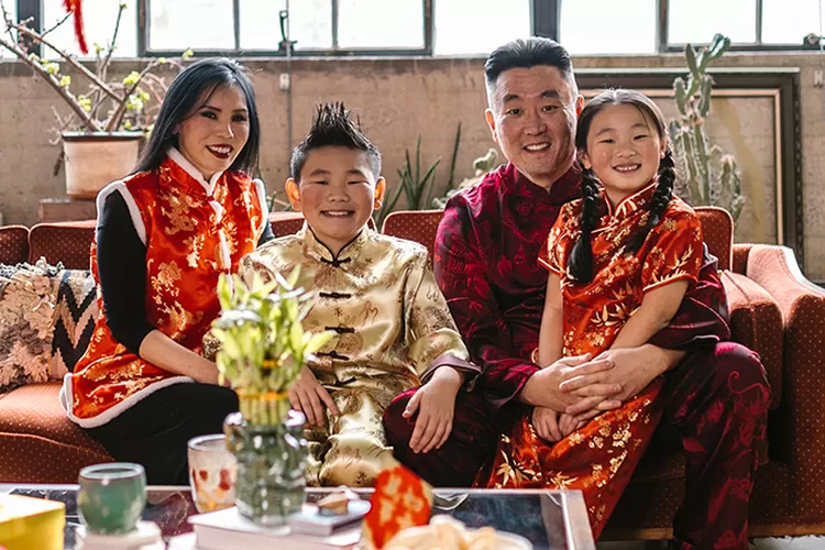 Ilustrasi pakaian untuk tahun baru Imlek.  (Rodnae Productions/Pexels.com)