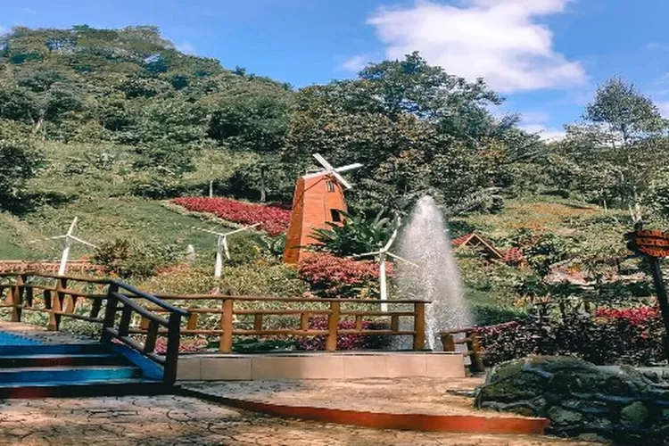 Srambang Park tempat wisata baru dan hits di Ngawi Jawa Timur (Instagram /@abuusamah0119)