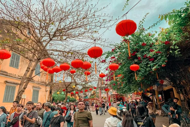 Lunar New Year,  Chinese New Year, dan Spring Festival memiliki arti yang berbeda namun tetap satu makna. (Gorajuara/ dok: Pexels/ L&ecirc; Minh)