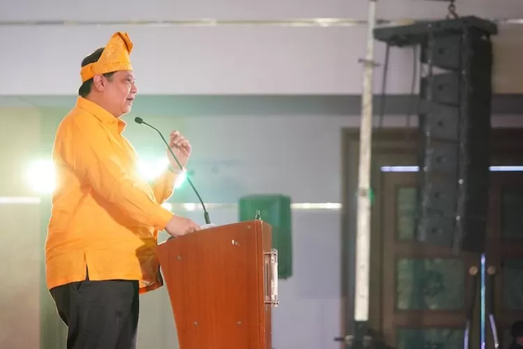 Ketua Umum Partai Golkar Airlangga Hertarto mengatakan partainya mantap menyongsong kemenangan Pilpres 2024 dan telah secara resmi mengumumkan calon presidennya. (Humas Partai Golkar)