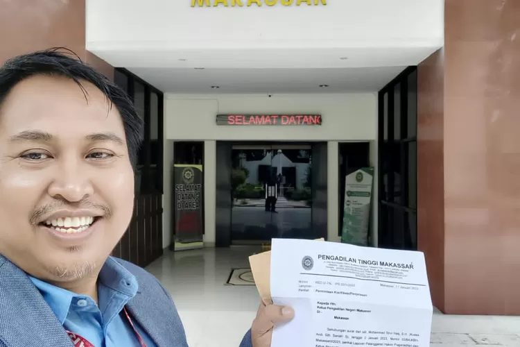 Muhammad Sirul Haq, Advokat dan Ketua Ferari Sulsel, di Pengadilan Tinggi Makassar, Selasa (24/1). (Istimewa)