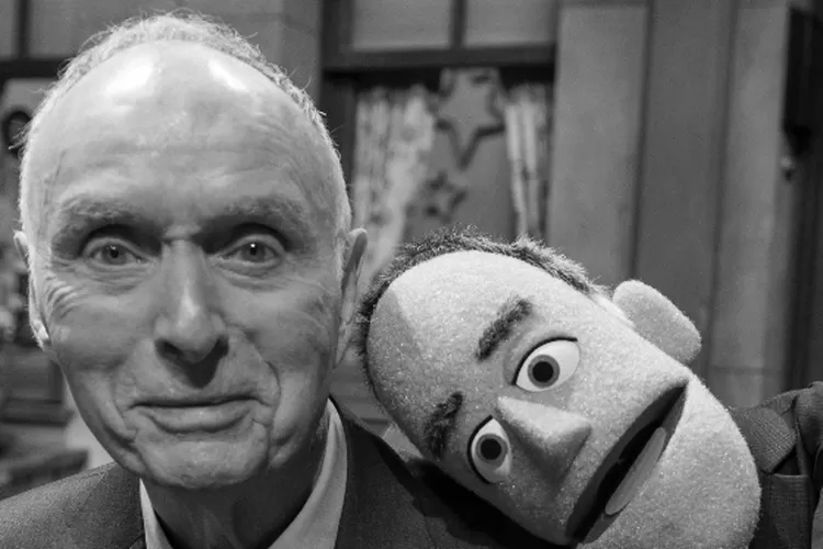 Lloyd Morrisett (Sesame Workshop/Twitter)