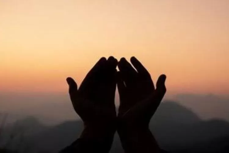 ilustrasi berdoa.